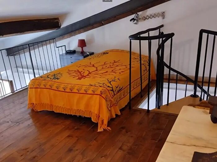 Appartamento trilocale in affitto in Livorno