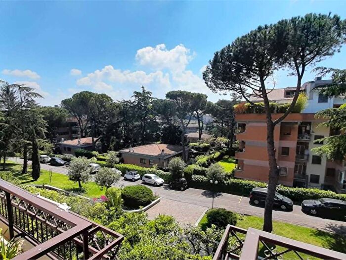 Appartamento con 5 locali in affitto in Via del Casaletto, Colli Portuensi Casaletto, Roma