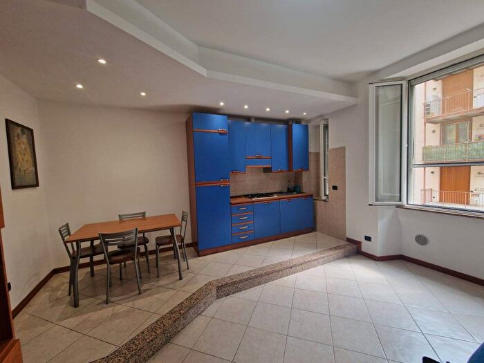Appartamento monolocale in affitto in Via Carlo Marochetti, Corvetto, Milano