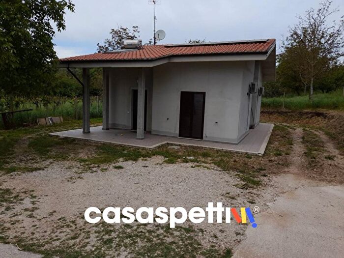 Casa trilocale in affitto in Via San Paolo, Sant'Angelo Romano