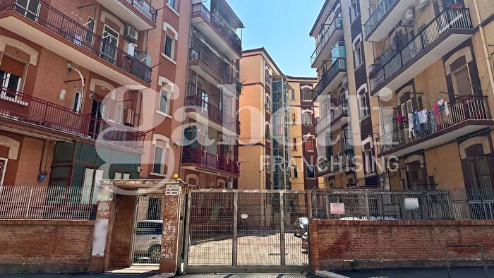 Appartamento trilocale in vendita in Via Monte S Michele, Foggia