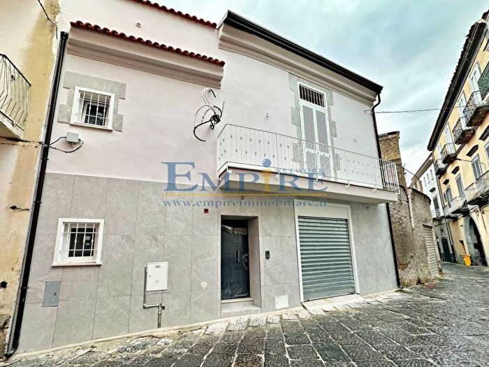 Casa con 5 locali in affitto in Via Golia Cesare, Aversa