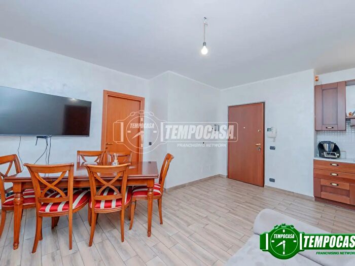 Appartamento trilocale in vendita in Via Po, Motta Visconti