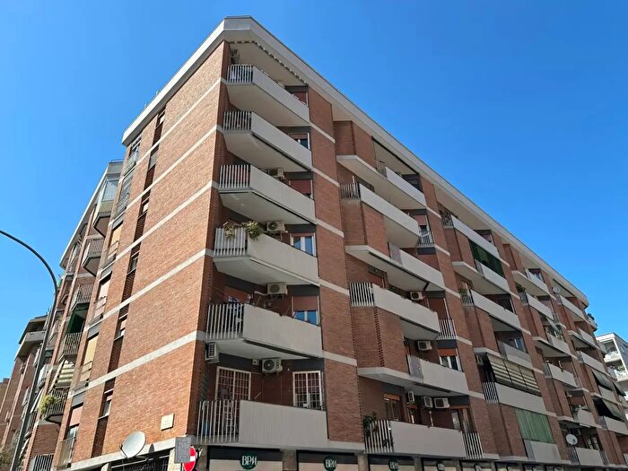 Appartamento bilocale in vendita in Via Caio Manilio, Roma