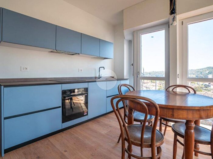 Appartamento bilocale in affitto in Via Divisione Tridentina, Centro, Salò