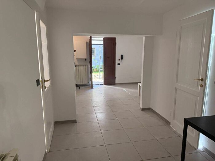 Appartamento trilocale in affitto in Via delle Rose, Colli Castiglione, Bologna
