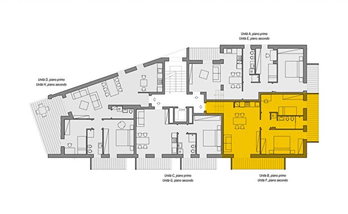 Appartamento trilocale in vendita in Via Marco Polo, Rovigo