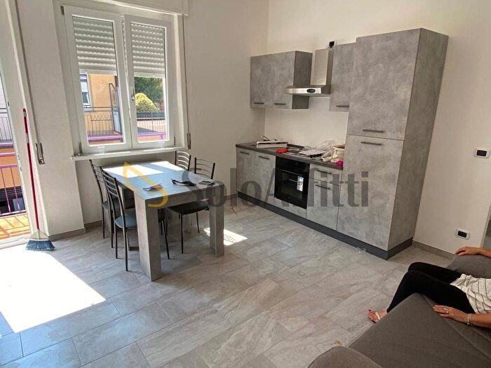 Appartamento bilocale in affitto in Uggiate Trevano, Uggiate con Ronago