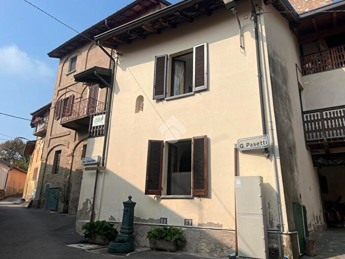 Case in Vendita e in Affitto - 2