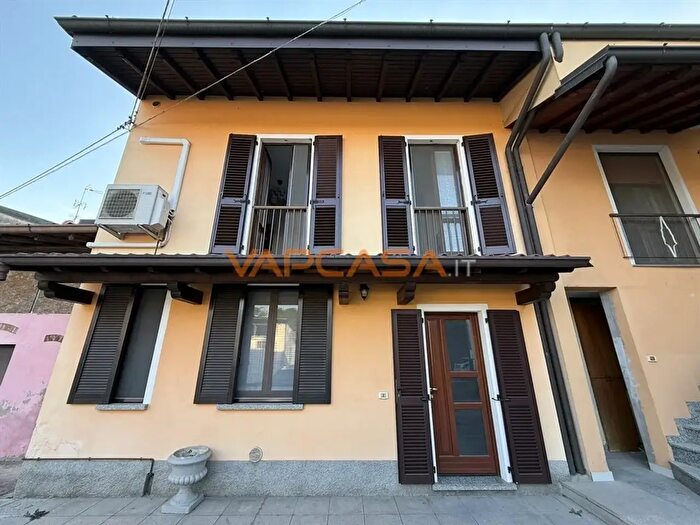 Casa in vendita in Covo