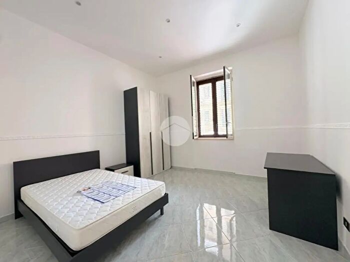 Appartamento quadrilocale in affitto in Via Carlo Pisacane, Palermo