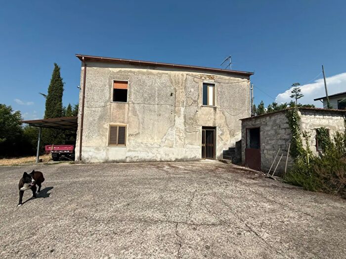 Appartamento quadrilocale in vendita in Contrada Capograssi Snc, Altavilla Silentina