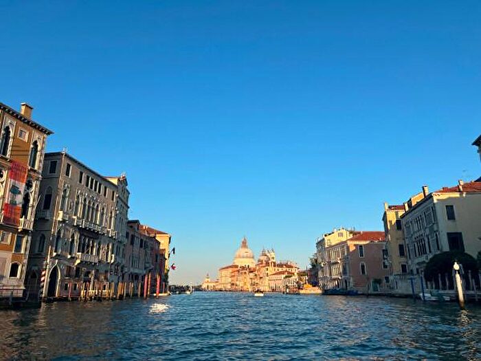 Appartamento trilocale in vendita in Cannaregio, Venezia