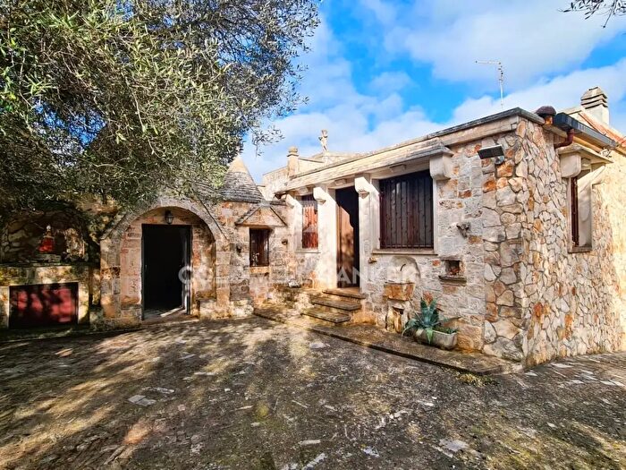 Appartamento con 6 locali in vendita in Strada Mater Domini Snc, Martina Franca