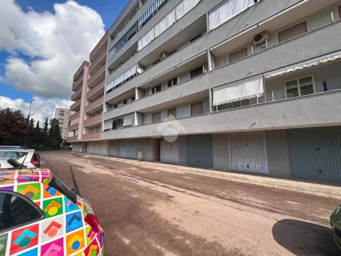 Appartamento trilocale in vendita in Piazzetta Arturo Toscanini, Lecce