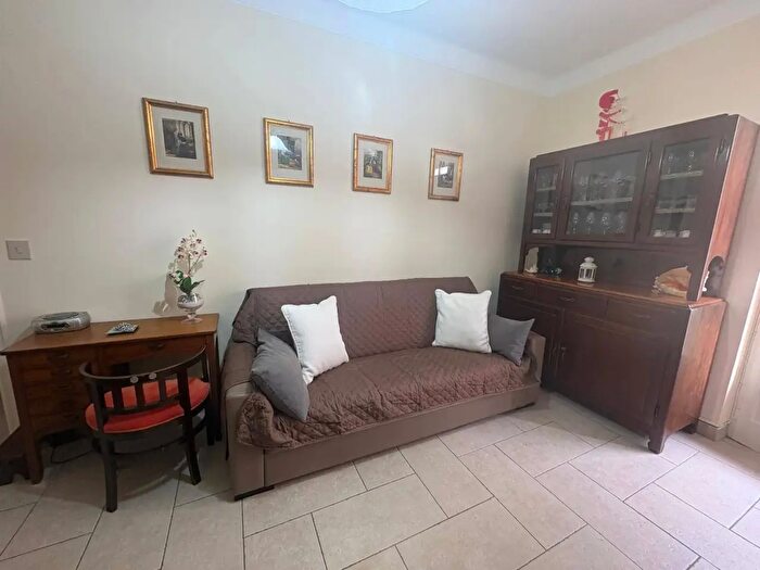 Appartamento bilocale in affitto in Via Londra, Alassio