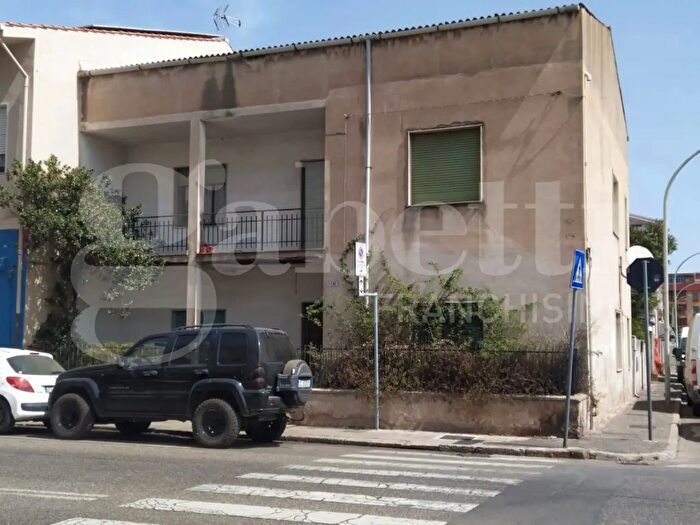 Appartamento quadrilocale in vendita in Via La Sila, Oristano