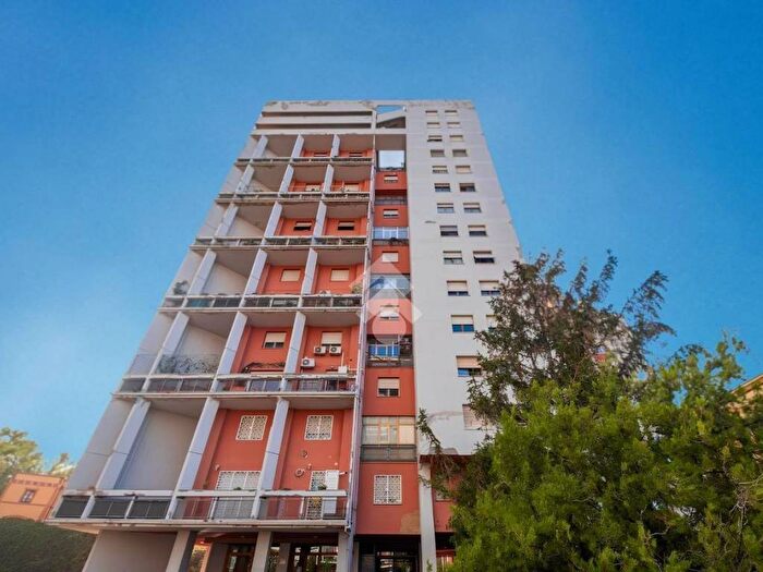 Appartamento quadrilocale in vendita in Via paolo buzzi, Fonte Ostiense, Roma
