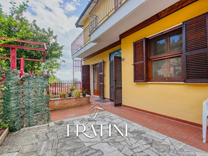 Appartamento con 6 locali in vendita in Via Guglielmo Marconi, Castorano