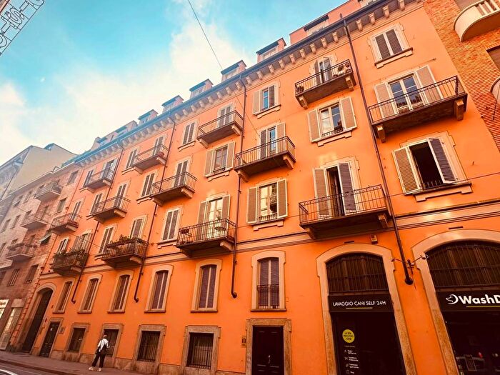 Appartamento trilocale in affitto in Via Vanchiglia, Vanchiglia, Torino