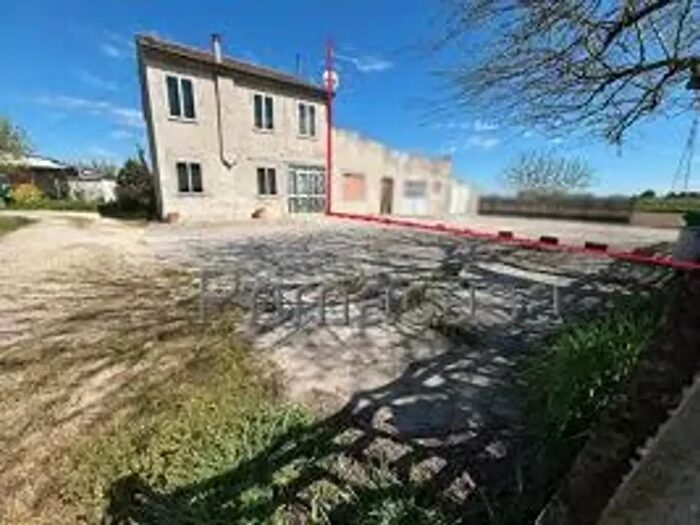 Casa quadrilocale in vendita in Via Traversa, Casaleone