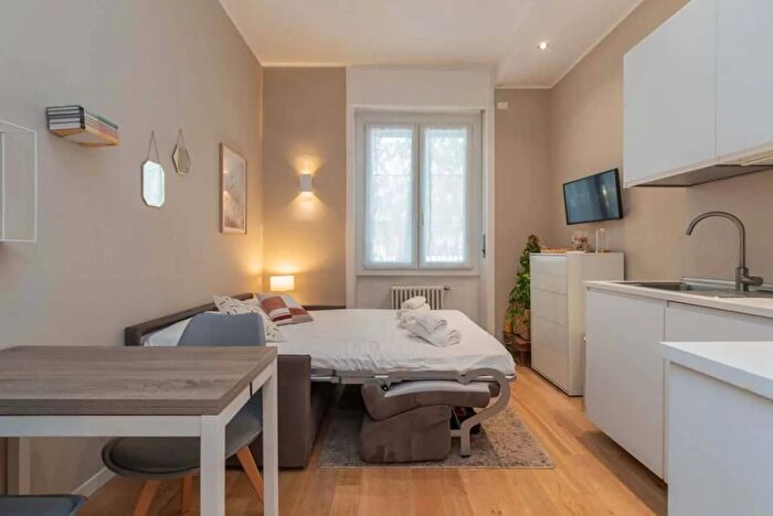 Appartamento monolocale in affitto in Viale Argonne, Milano