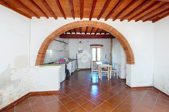 Casa quadrilocale in vendita in Via Elvezio Cerboni, Pisa