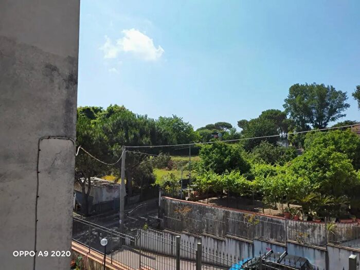 Appartamento trilocale in affitto in Via Vicinale Annionella, Napoli