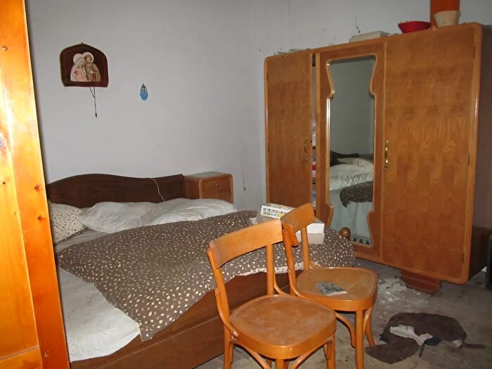 Casa con 9 locali in vendita in Torre Di Santa Maria