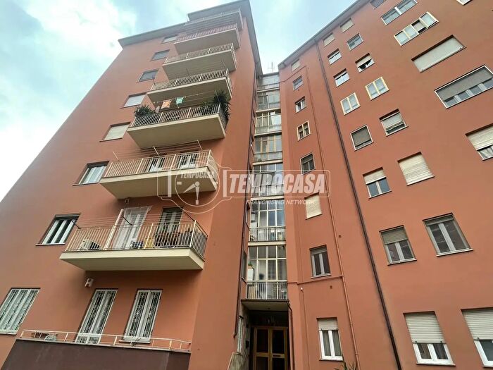 Appartamento quadrilocale in vendita in Strada Castello di Mirafiori B, Torino