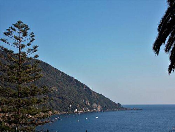 Appartamento quadrilocale in affitto in Corso Giuseppe Mazzini, Centro, Camogli