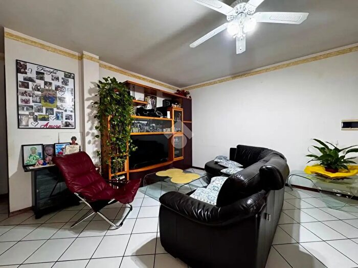 Appartamento quadrilocale in vendita in Via Carso, Trevignano