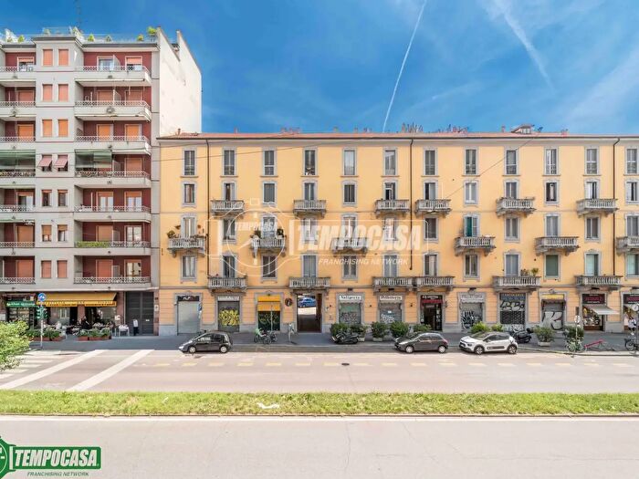 Appartamento trilocale in vendita in Viale Monza, Milano