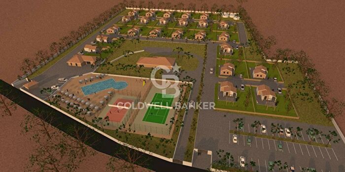 Casa con 14 locali in vendita in Contrada Montebello, Montenero Di Bisaccia