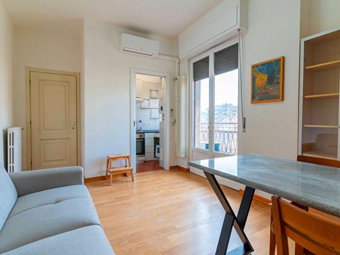 Appartamento bilocale in affitto in via roncaglia, Washington, Milano