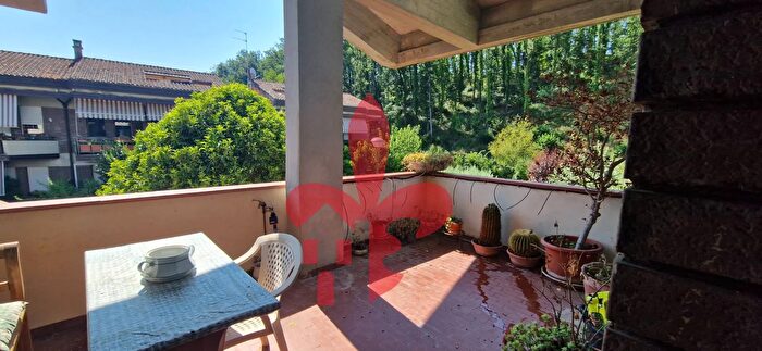 Appartamento con 7 locali in vendita in Via Chiantigiana, Bagno A Ripoli