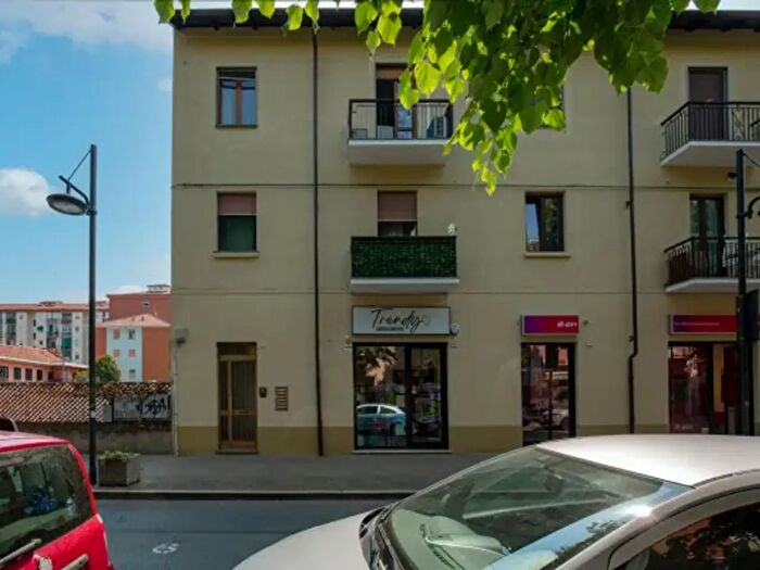 Appartamento trilocale in vendita in Viale Maggio, Collegno
