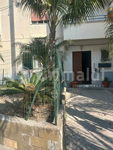 Appartamento trilocale in vendita in Via Rione Panteini, Barcellona Pozzo Di Gotto