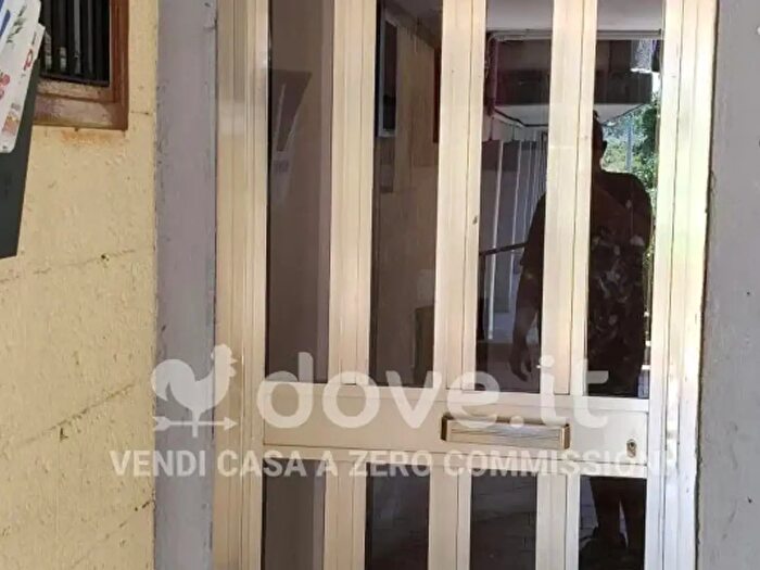 Appartamento quadrilocale in vendita in Largo Amedeo Avogadro, Brindisi