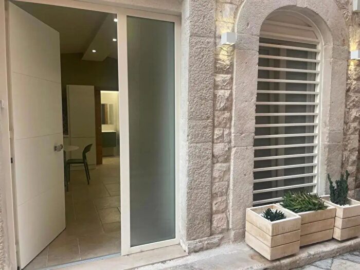 Appartamento bilocale in vendita in Via Accetta, Trani