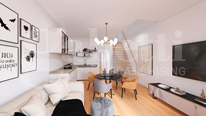 Casa quadrilocale in vendita in Via del Greto, Bologna