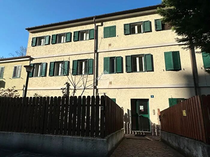 Appartamento bilocale in vendita in Via San Felice, Trieste