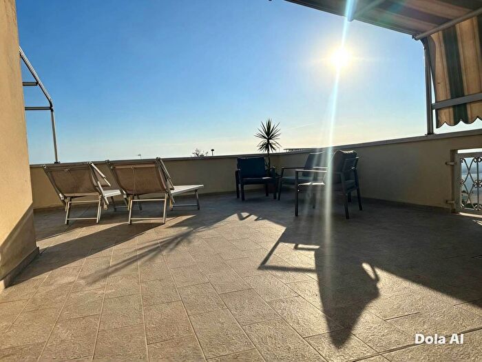 Casa con 5 locali in vendita in Avenza, Carrara