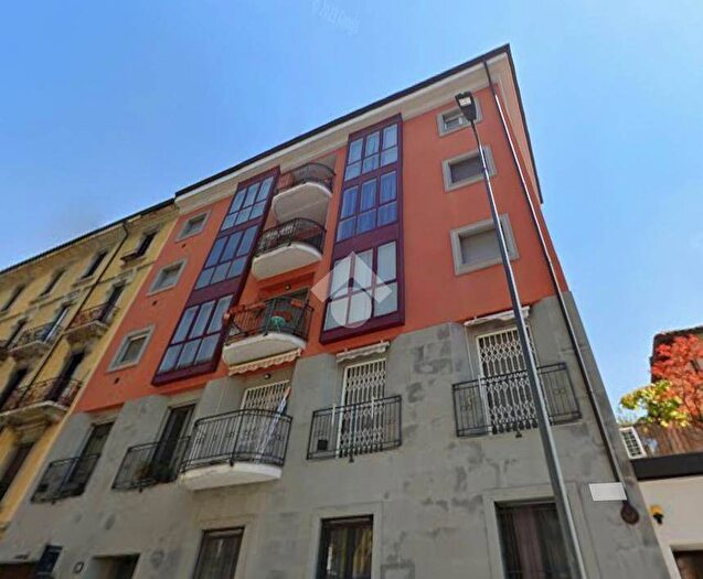 Appartamento bilocale in affitto in Via Termopili, Pasteur, Milano