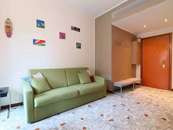 Appartamento monolocale in affitto in Via dei Transiti, Milano