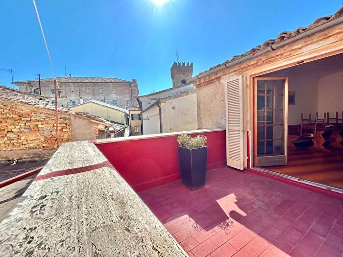 Appartamento con 5 locali in vendita in Indirizzo Corso Persiani, Recanati