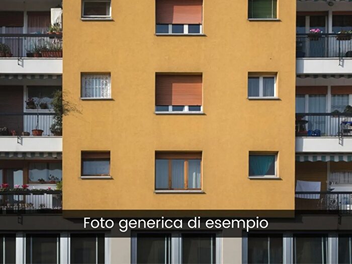 Appartamento con 5 locali in vendita in Livorno