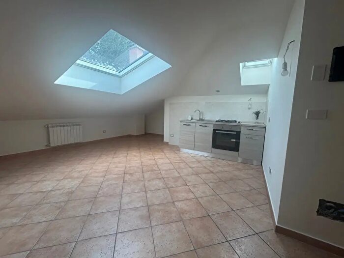 Appartamento trilocale in vendita in Via Frascati, Rocca Di Papa