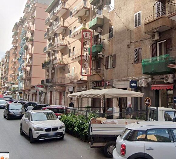 Appartamento bilocale in vendita in Via Cesare Battisti Tre Carrare Taranto Taranto, Taranto