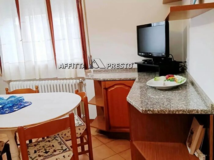 Appartamento con 6 locali in affitto in Via Veneto, Ravenna